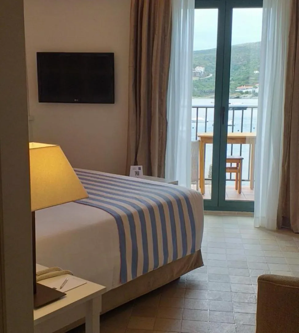 Hotel Playa Sol Cadaques
